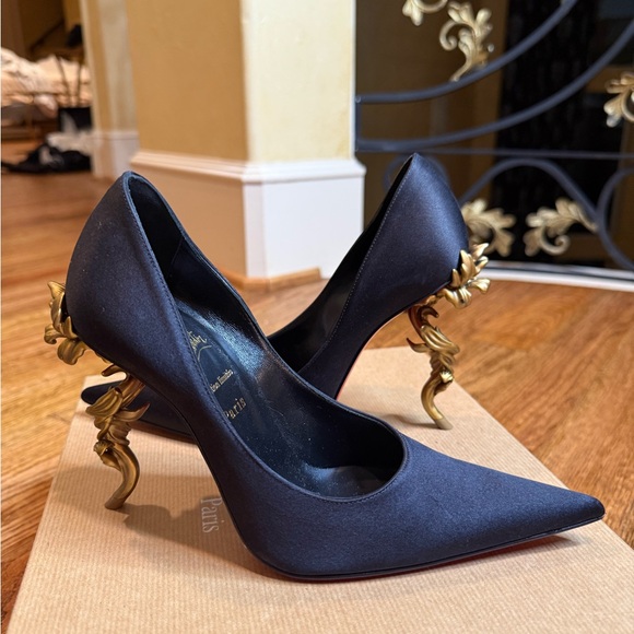 Rare Christian Louboutin Belle heels. Worn only once! - Picture 4 of 5